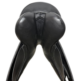 Paul Jones Dressage Black 17.5" MW 9 | Saddles Direct