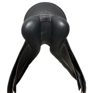 PDS Entrada Black 17.5" XW 9 | Saddles Direct