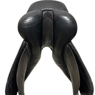 Pony, Cob & Horse Bowland Elite GP Black 17.5" MW 7 | Saddles Direct