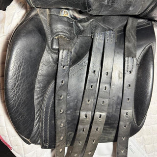 Pony, Cob & Horse Bowland GP Black 17.5" MW 7 | Saddles Direct