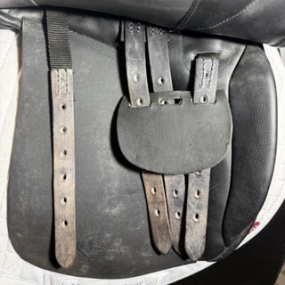 Pony, Cob & Horse Bowland GP Black 18" W 8 | Saddles Direct