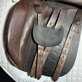 Pony, Cob & Horse Bowland GP Brown 17" W 5 | Saddles Direct