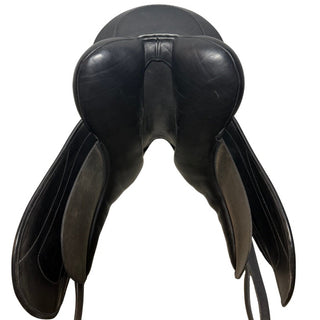 Pony, Cob & Horse Monoflap Dressage Black 17.5" MW 7 | Saddles Direct