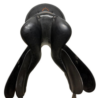 Prestige Academy Dressage Black 17" MW 9 | Saddles Direct