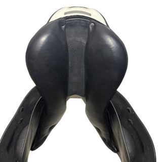 Prestige X - Breath Jump Black measures 17.5” Stamped 18" MW 9 | Saddles Direct
