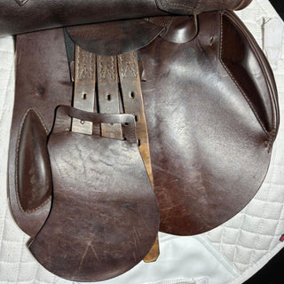 Prestige X Paris Dual Flap Jump Brown 17" MW 8 | Saddles Direct