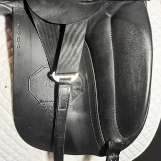 Ryder Lux Dressage Black 18" M 8 | Saddles Direct