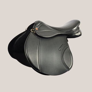 Saddle Company Genoa Close Contact Jump 2 | Saddles Direct