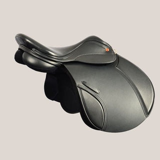 Saddle Company Genoa Close Contact Jump 10 | Saddles Direct