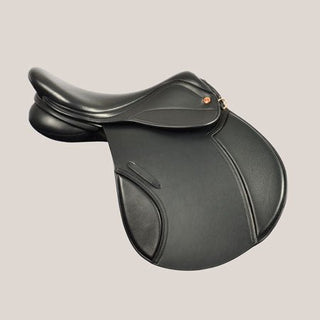 Saddle Company Genoa Close Contact Jump 9 | Saddles Direct