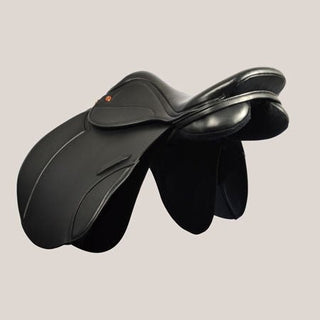 Saddle Company Genoa Close Contact Jump 15 | Saddles Direct