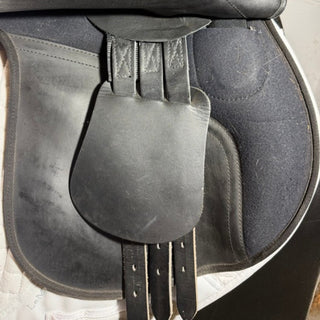Saddle Company Verona GP Black 17.5" MW 8 | Saddles Direct