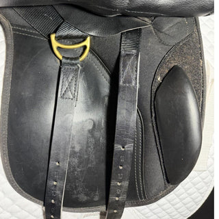 Saddle Company Verona Pony Dressage Black 16" MW 8 | Saddles Direct