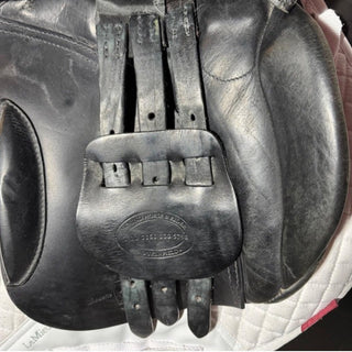 Silhouette GP Black 17" MW 8 | Saddles Direct