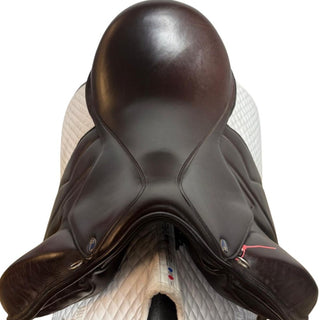 Silhouette Monoflap Dressage Brown 17.5" W 4 | Saddles Direct