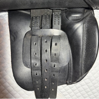 Silhouette Pony Working Hunter/Show Black 16" W 8 | Saddles Direct