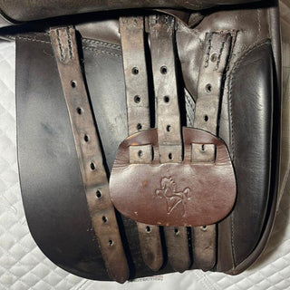 Silhouette Working Hunter/Show Brown 17" W 7 | Saddles Direct