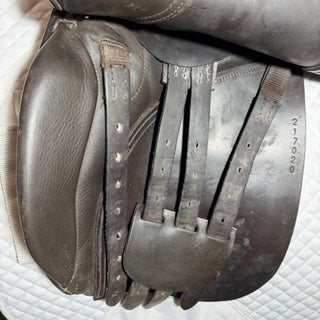 Silhouette Working Hunter/Show Brown 17.5" W 7 | Saddles Direct