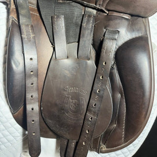 Symonds Oxford VSD GP 17" W 8 | Saddles Direct