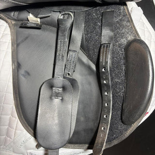 Thorowgood MGX Cob GP Black 18" ADJ 8 | Saddles Direct