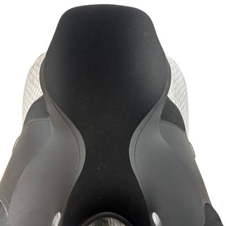 Thorowgood T4 Cob MDX Dressage Black 17" ADJ 4 | Saddles Direct