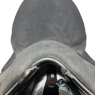Thorowgood T4 Compact MGC GP Black 17.5" ADJ 5 | Saddles Direct