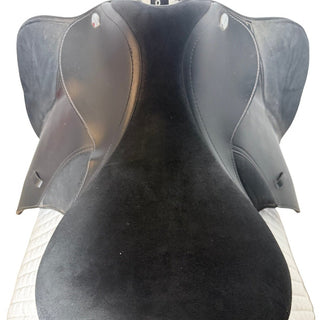 Thorowgood T4 Compact MGC GP Black 17.5" ADJ 7 | Saddles Direct