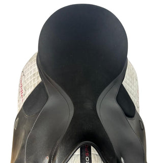 Thorowgood T4 MGP Standard GP Black 17.5" ADJ 4 | Saddles Direct