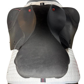 Thorowgood T4 MGX Cob GP Black 17" ADJ 6 | Saddles Direct