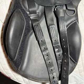 Thorowgood T4 Pony Club Long Leg GP 16" ADJ 7 | Saddles Direct