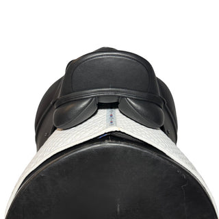 Thorowgood T8 Dressage Black 17" ADJ 5 | Saddles Direct