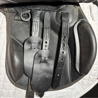 Thorowgood T8 GP Black 17.5" ADJ 8 | Saddles Direct