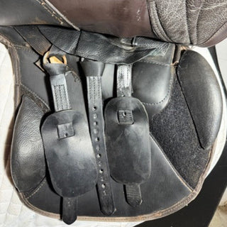 Thorowgood T8 Jump MJJ Brown 17.5" ADJ 8 | Saddles Direct