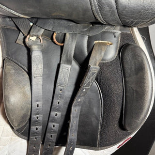 Thorowgood T8 MGC Compact GP Black 17" ADJ 8 | Saddles Direct