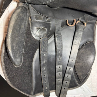Thorowgood T8 MGC Compact GP Black 17.5" ADJ 7 | Saddles Direct