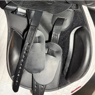 Thorowgood T8 Original GP MGP Black 17" ADJ 8 | Saddles Direct