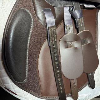 Thorowgood T9 Original GP MGP Brown 17.5" ADJ 7 | Saddles Direct