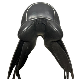 Winners Circle Dressage Black 17" MW 9 | Saddles Direct