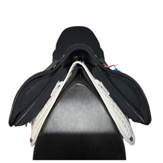 Wintec 2000 High Wither GP Black 17.5" ADJ 3 | Saddles Direct