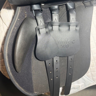 Wintec 500 All Purpose GP Black 17.5" ADJ 7 | Saddles Direct