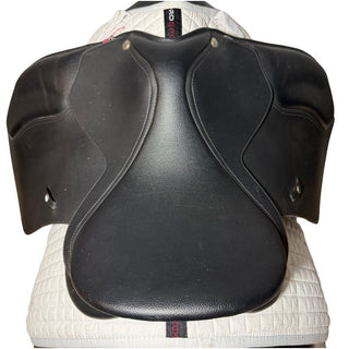 Wintec 500 All Purpose GP Cob/Wide Black 16" ADJ 6 | Saddles Direct