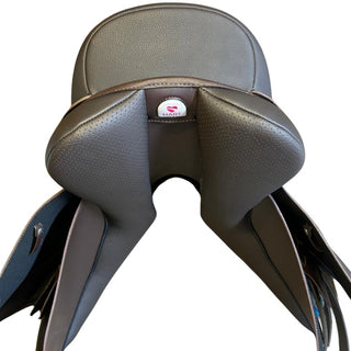 Wintec 500 All Purpose Square Cantle GP Brown 16.5" ADJ 7 | Saddles Direct