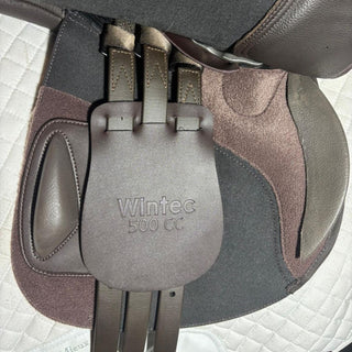 Wintec 500 CC Jump Brown 17" ADJ 8 | Saddles Direct