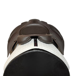 Wintec 500 Cob/Wide GP Brown 16.5" ADJ 5 | Saddles Direct