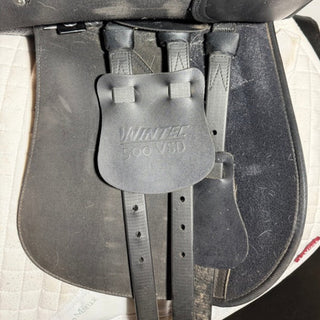 Wintec 500 VSD GP *Flocked* Black 16.5" ADJ 8 | Saddles Direct