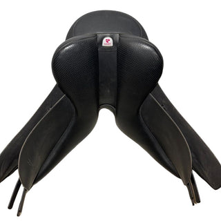 Wintec 500 Wide All Purpose GP Black 17.5" ADJ 7 | Saddles Direct