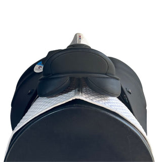 Wintec 500 Dressage Cob/Wide Black 16" ADJ