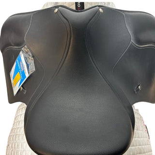 Wintec Wide All Purpose GP Black 16.5" ADJ 6 | Saddles Direct
