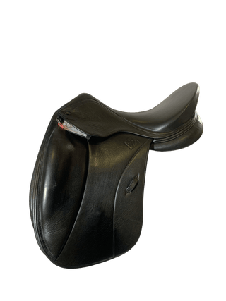 John Whitaker Dressage *STAMPED M FITS MW* Black 17" MW 1 | Saddles Direct