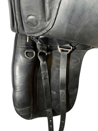 Black Kent and Masters Original Standard Wither Dressage MDR Black 17.5" 2 - Saddles Direct